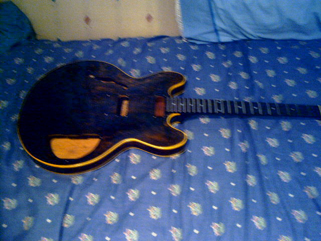 Gibson ES 325